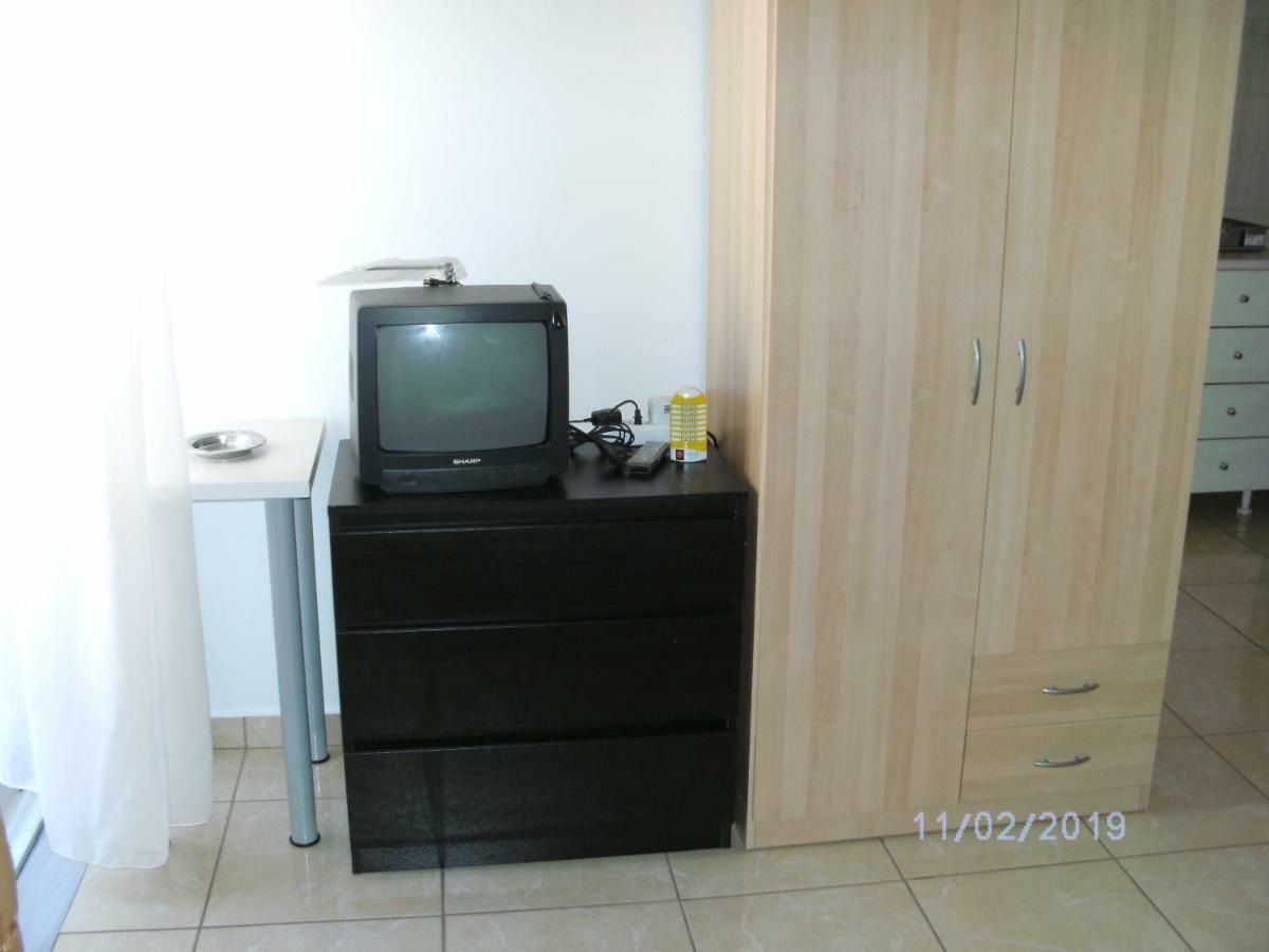 Nina Rooms Artemida  Exterior foto